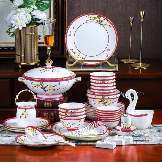 European Luxury Gold-edged Bone China Dinnerware Set 50 pcs